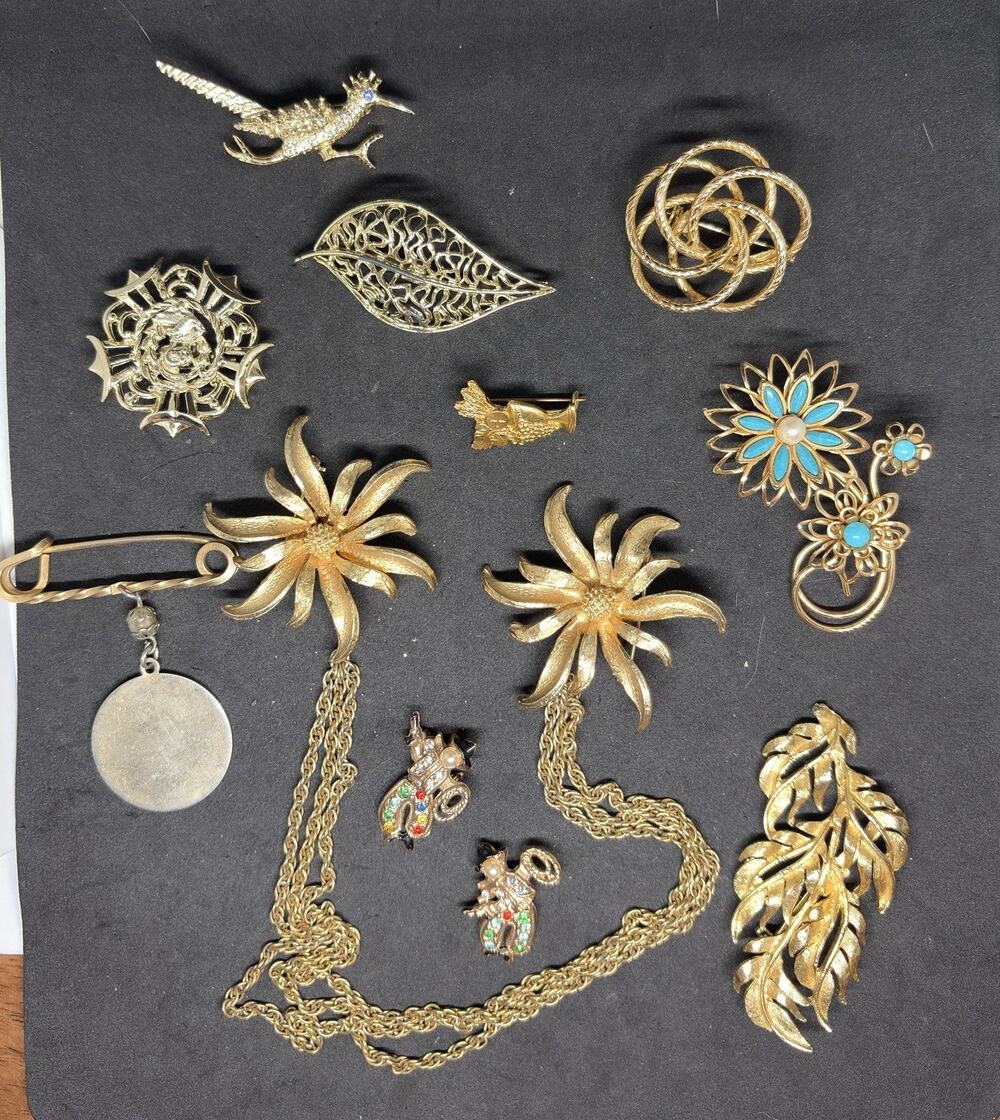 Vintage Costume Gold Tone Floral Faux Turquoise Brooch Pin Chain Jewelry Lot